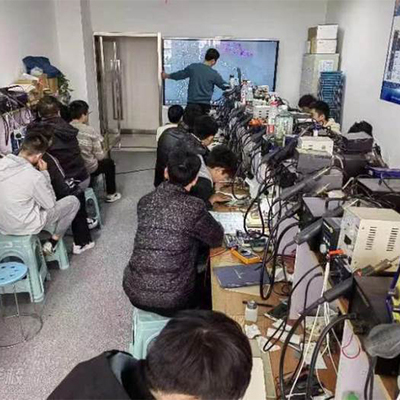 鄭州華人軟件設(shè)計(jì)學(xué)校UI設(shè)計(jì)課程介紹與軟件開(kāi)發(fā)的融合之路